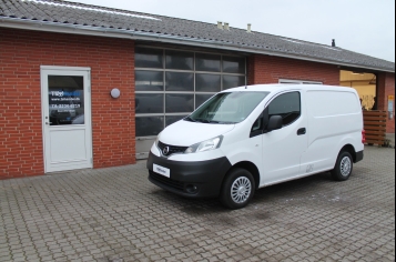 Nissan NV200