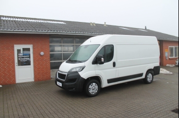 Peugeot Boxer 335
