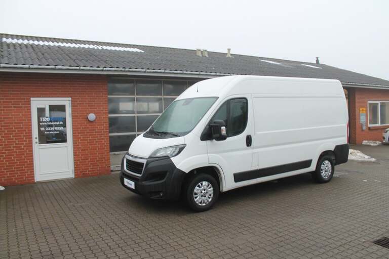 Peugeot Boxer 335
