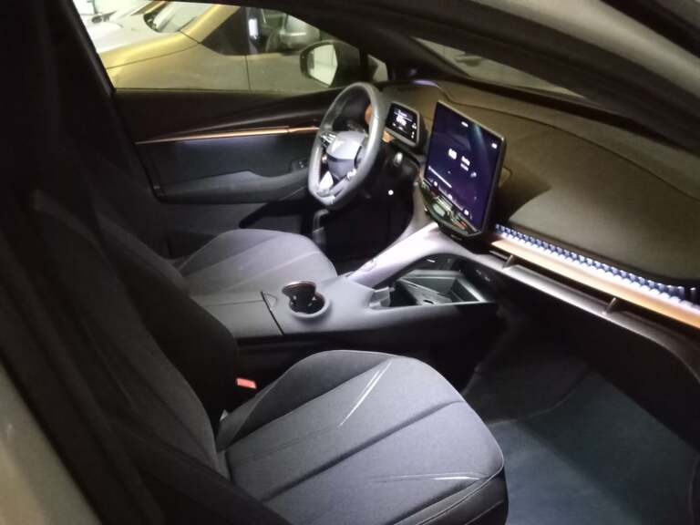 Cupra Tavascan