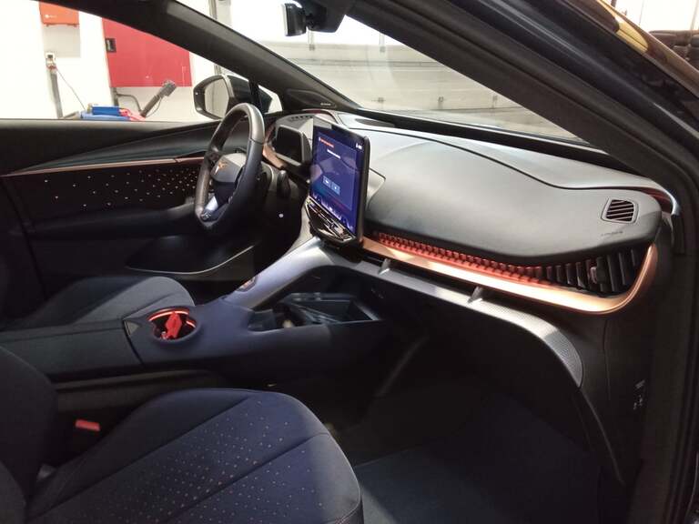 Cupra Tavascan