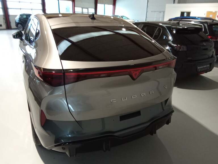 Cupra Tavascan