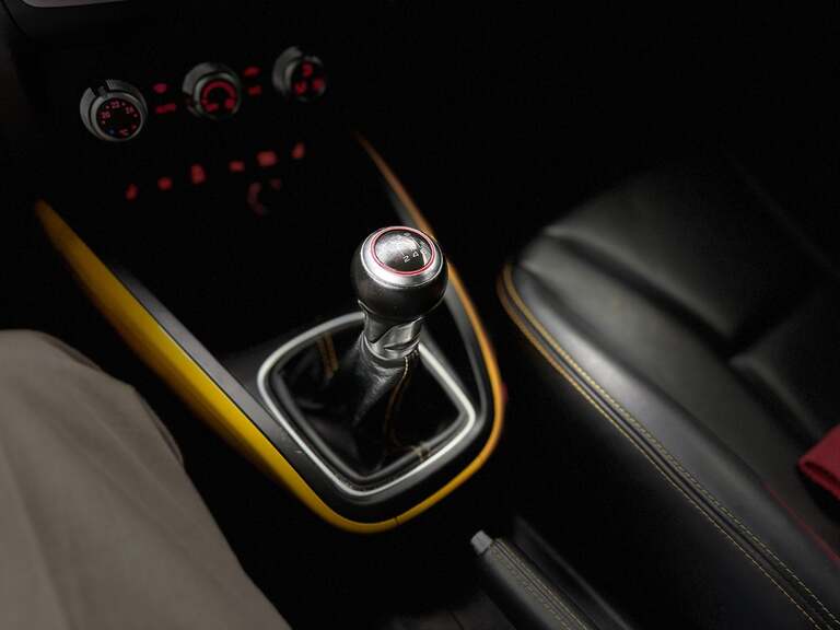 Audi S1