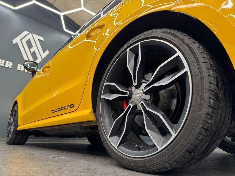 Audi S1