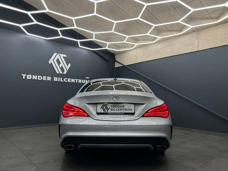 Mercedes CLA220