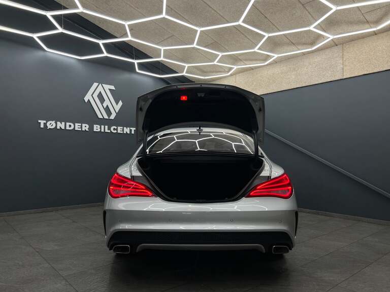Mercedes CLA220