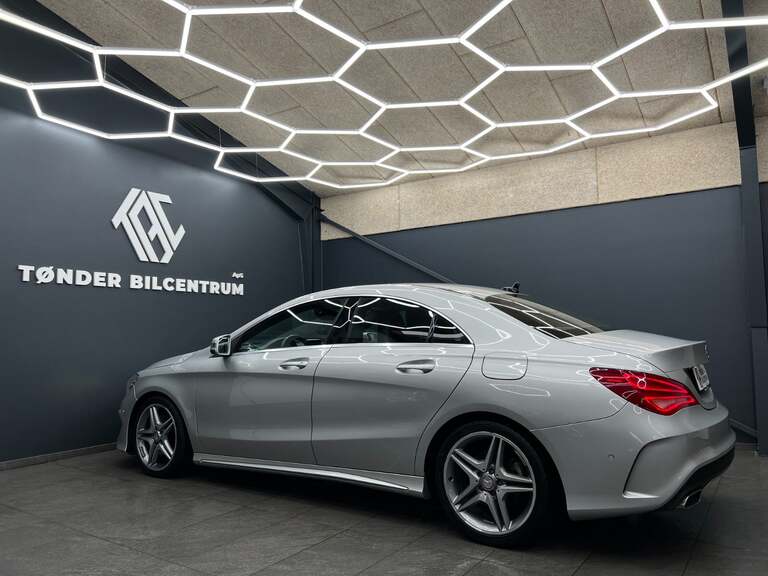 Mercedes CLA220