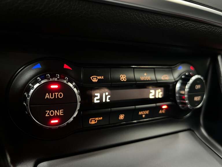 Mercedes CLA220