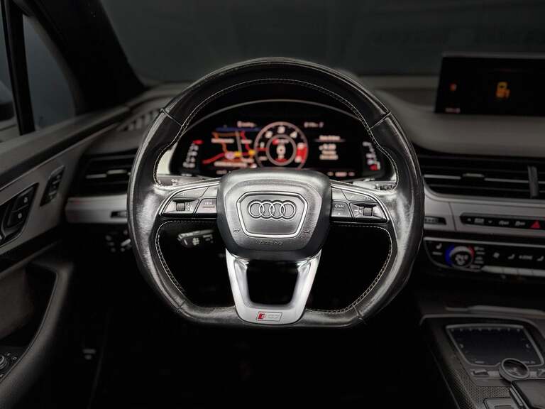 Audi SQ7