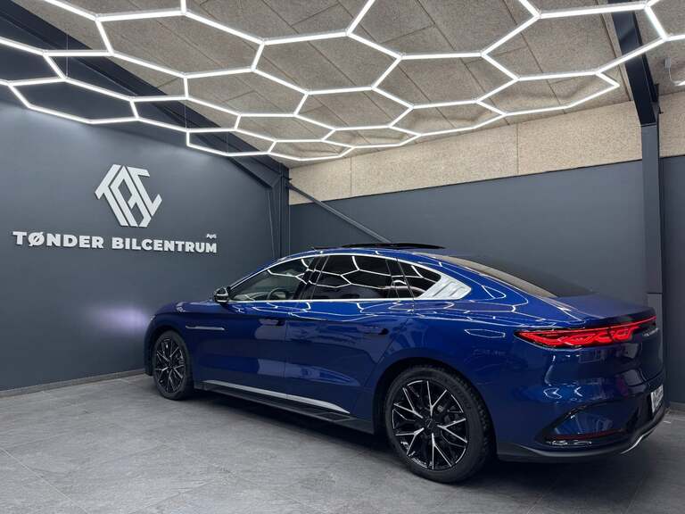 BYD Han