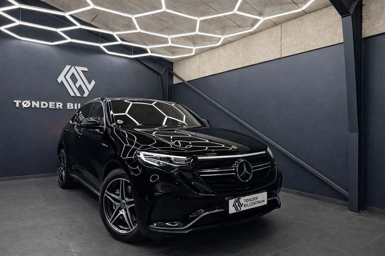 Mercedes EQC400