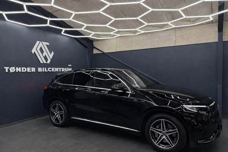 Mercedes EQC400