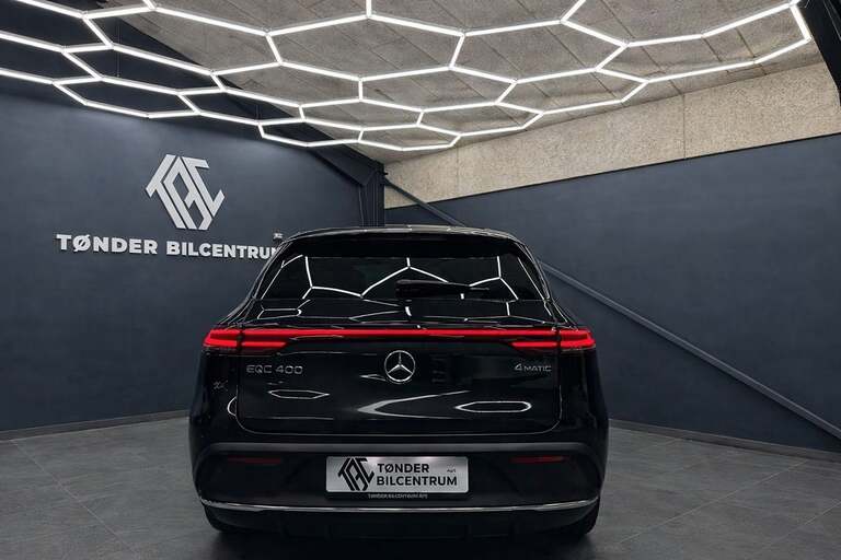 Mercedes EQC400