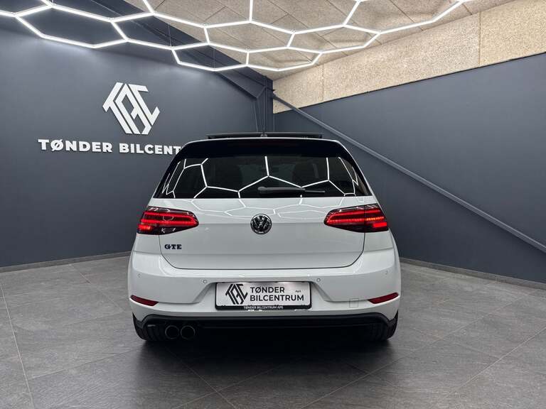 VW Golf VII