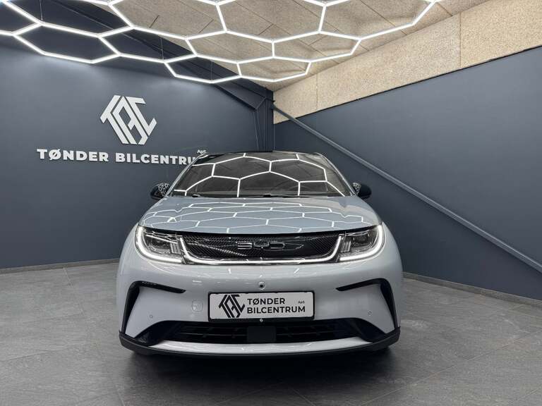 BYD Dolphin