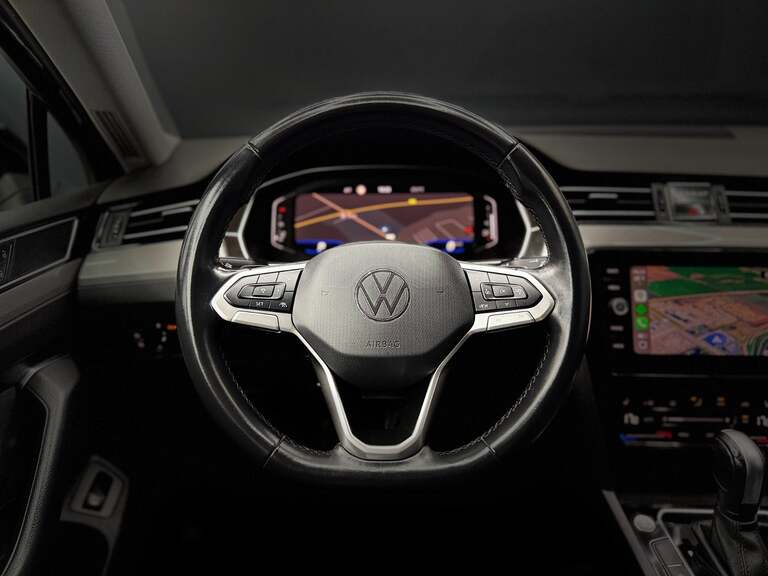 VW Passat