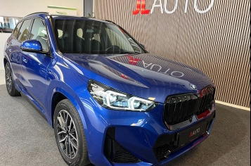 BMW iX1