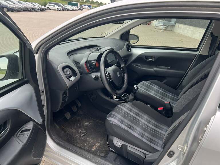 Peugeot 108