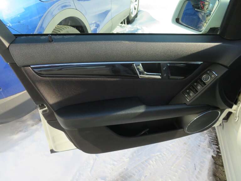Mercedes C200