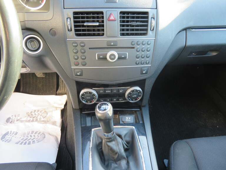 Mercedes C200