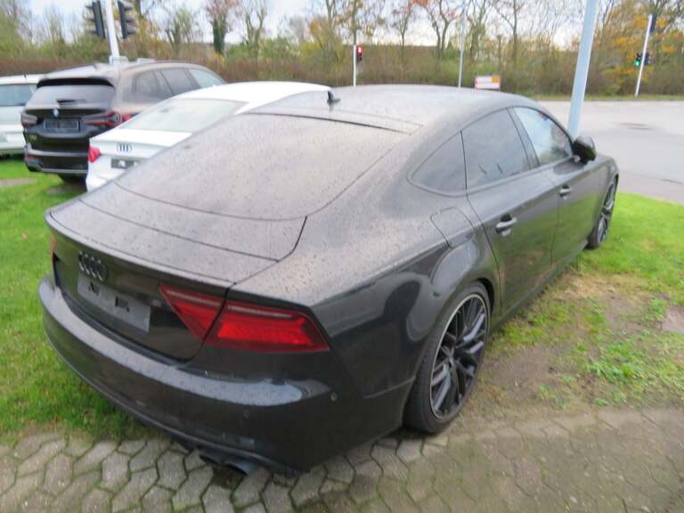 Audi S7