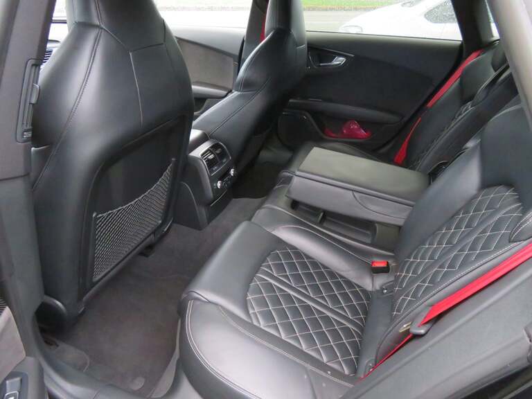 Audi S7