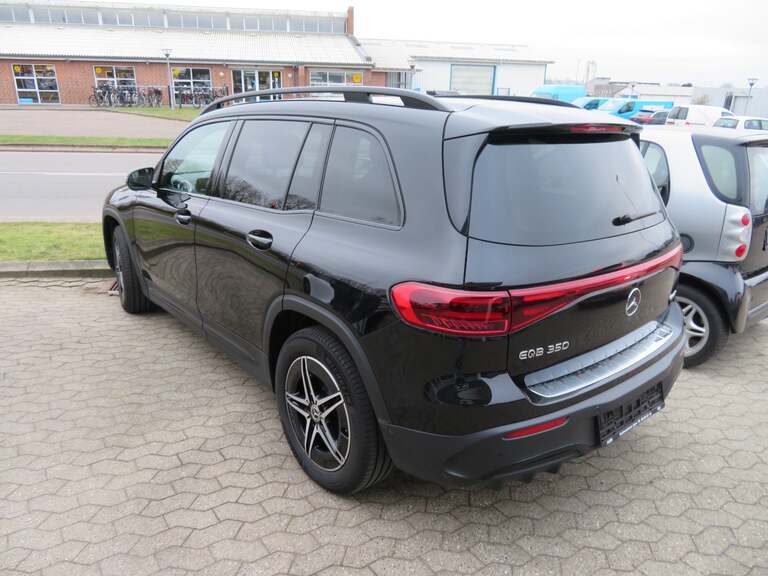 Mercedes EQB350