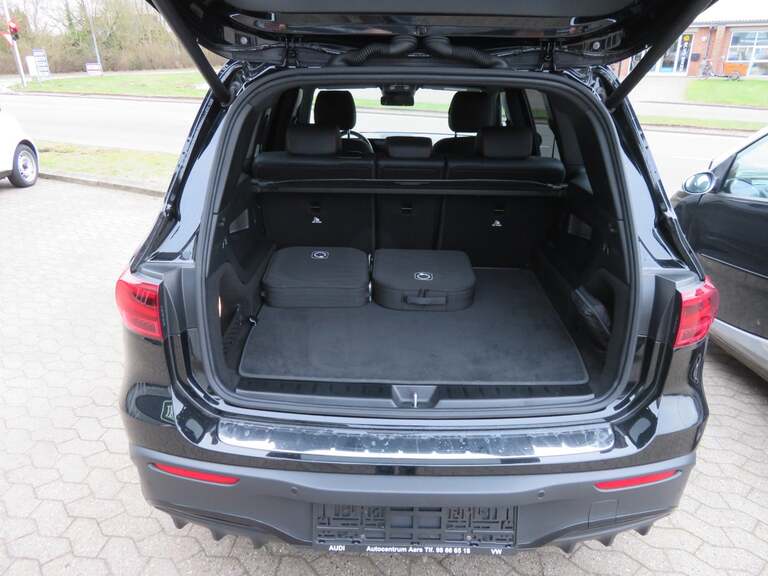 Mercedes EQB350