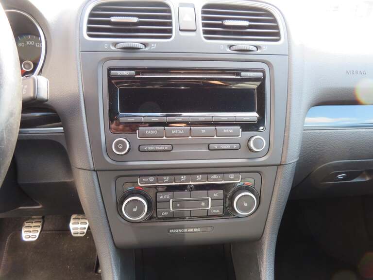 VW Golf VI