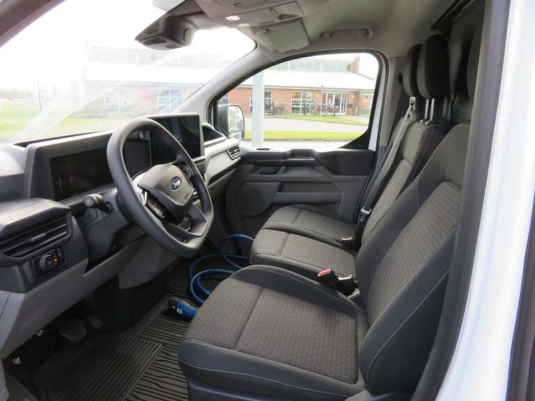 Ford E-Transit Custom 320L