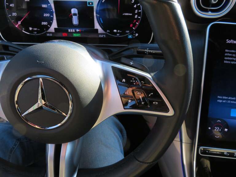 Mercedes C300 e