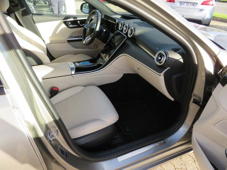 Mercedes C300 e