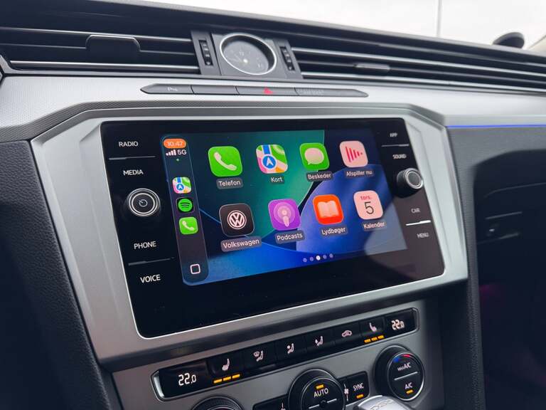 VW Passat