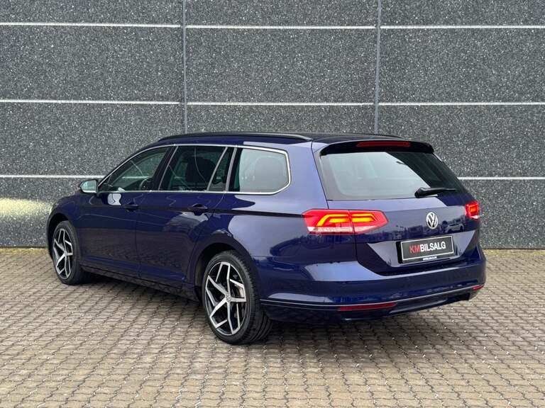 VW Passat