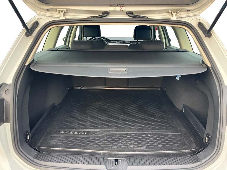 VW Passat
