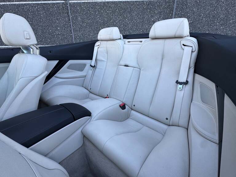 BMW 640i