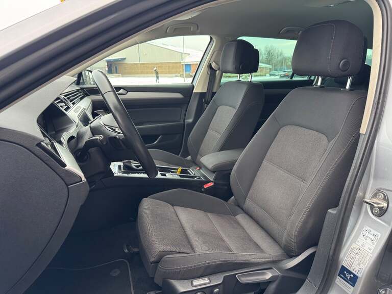 VW Passat