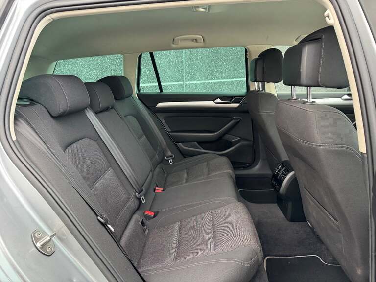 VW Passat