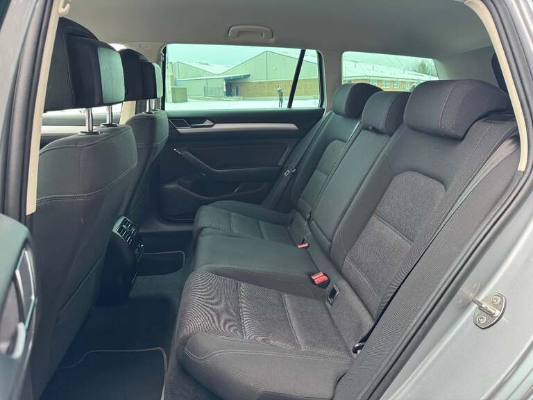 VW Passat