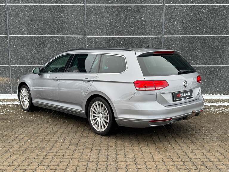 VW Passat
