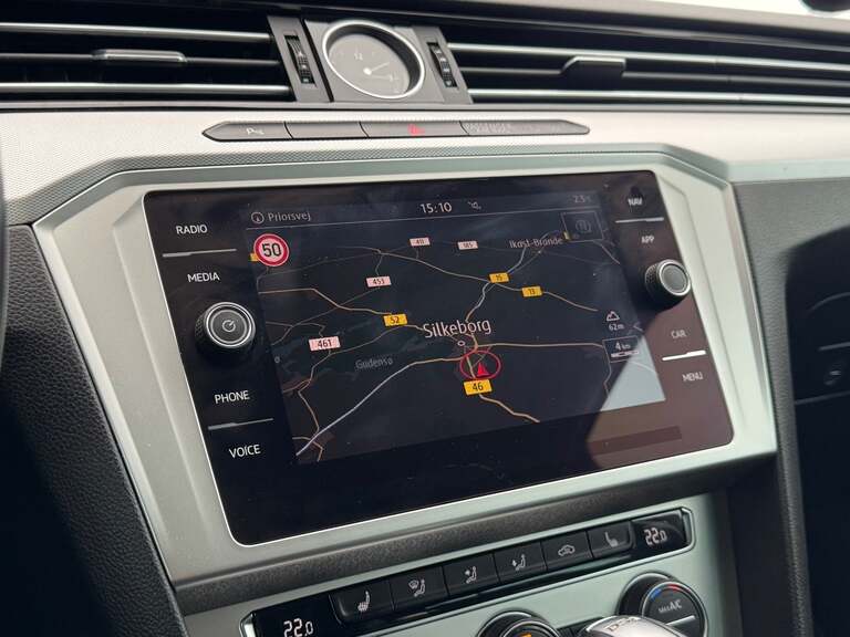 VW Passat