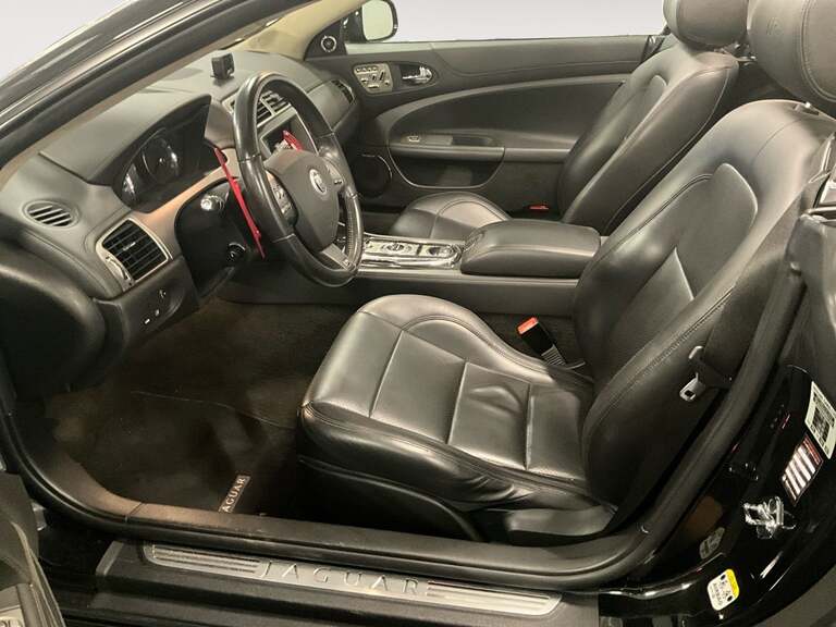Jaguar XKR