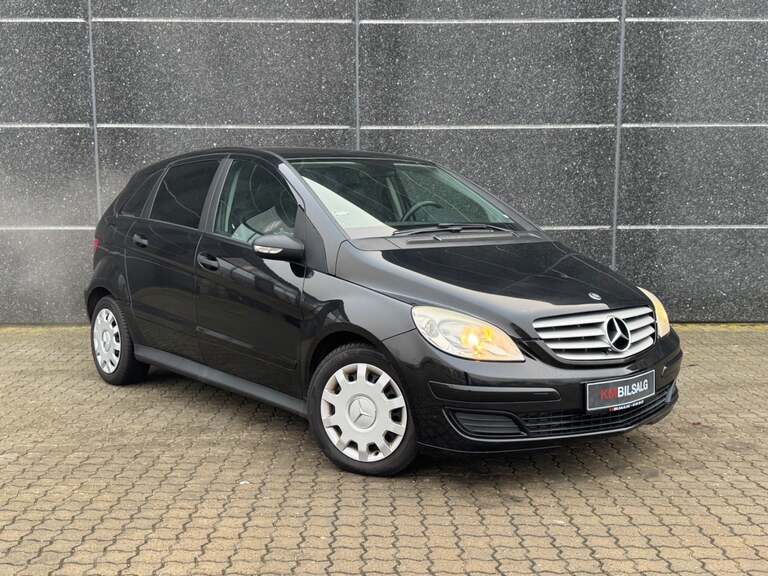 Mercedes B180