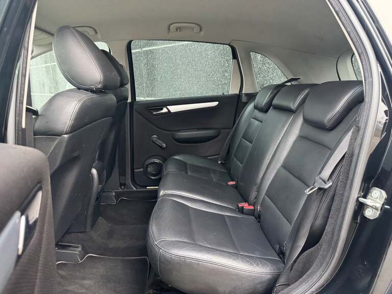 Mercedes B180