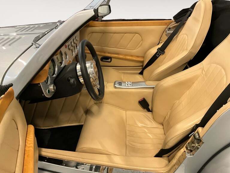 Morgan Aero 8