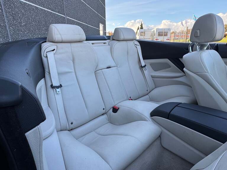 BMW 640i
