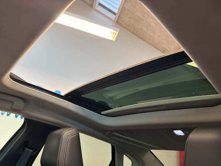 Citroën ë-C4 X