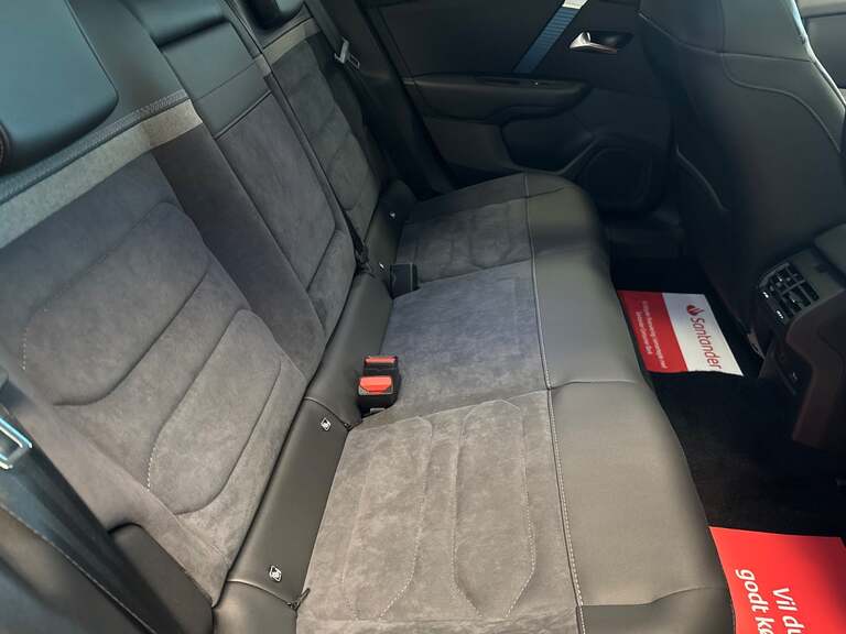 Citroën ë-C4 X