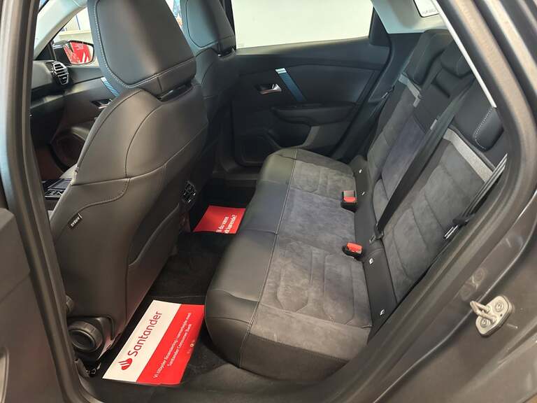 Citroën ë-C4 X