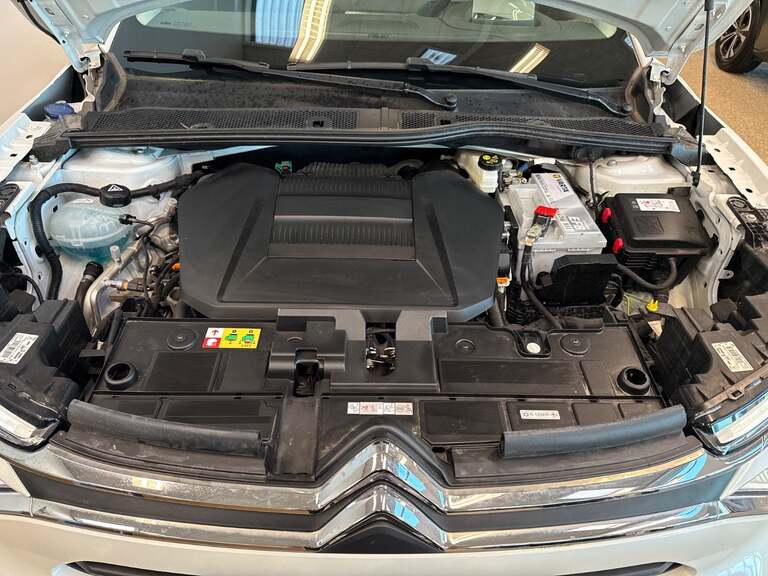 Citroën ë-C4 X